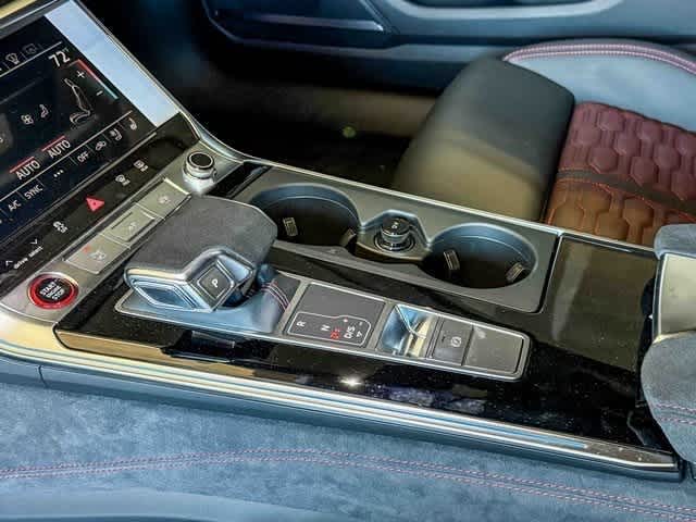 Thumbnail: 2026 Audi RS 7 - 20