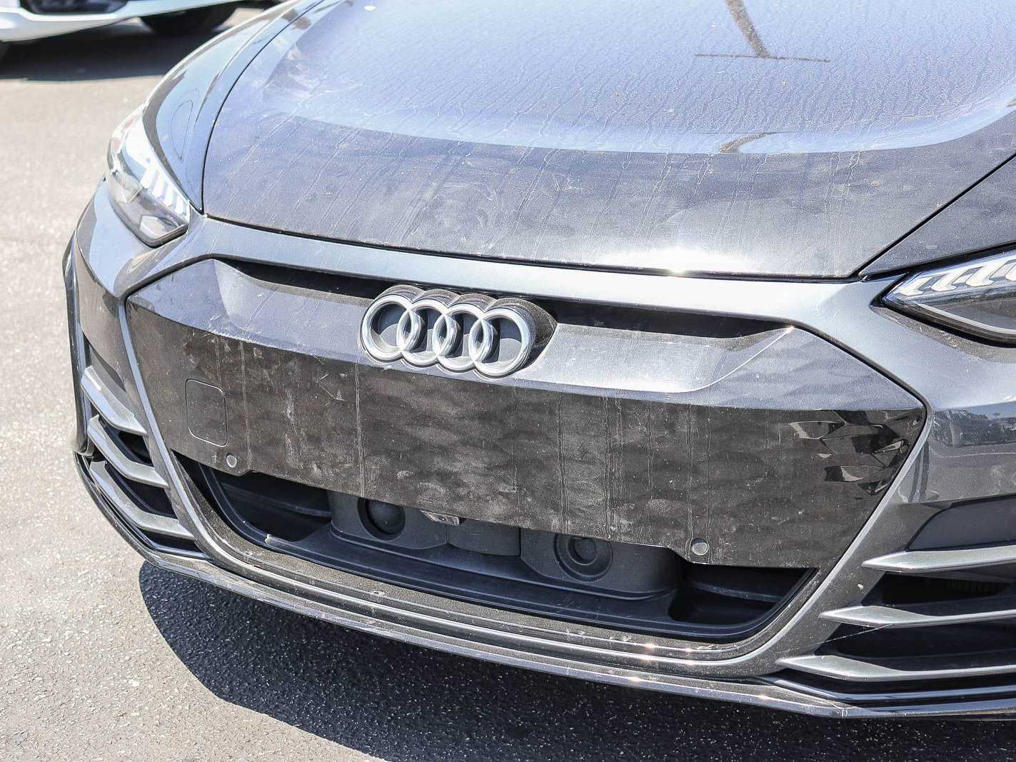Thumbnail: 2023 Audi e-tron GT - 8