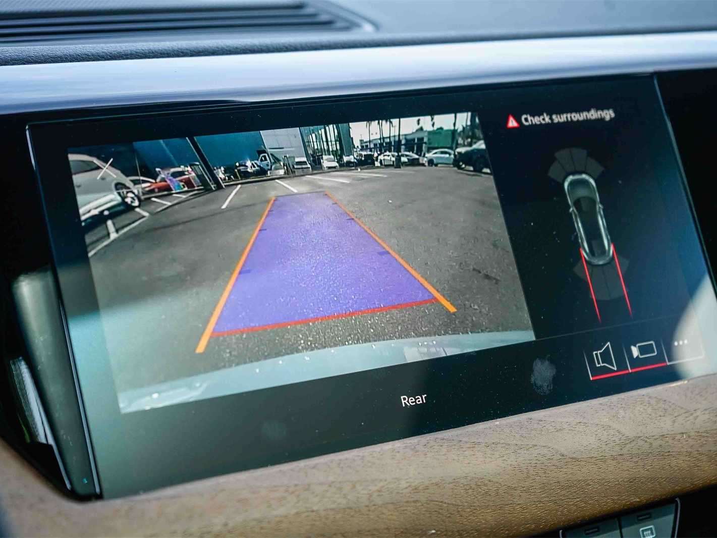 Thumbnail: 2023 Audi e-tron GT - 23