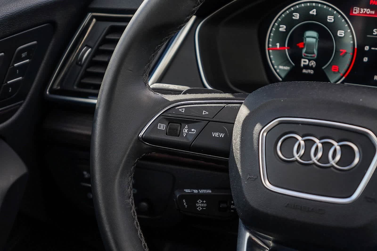 Thumbnail: 2023 Audi Q5 - 16