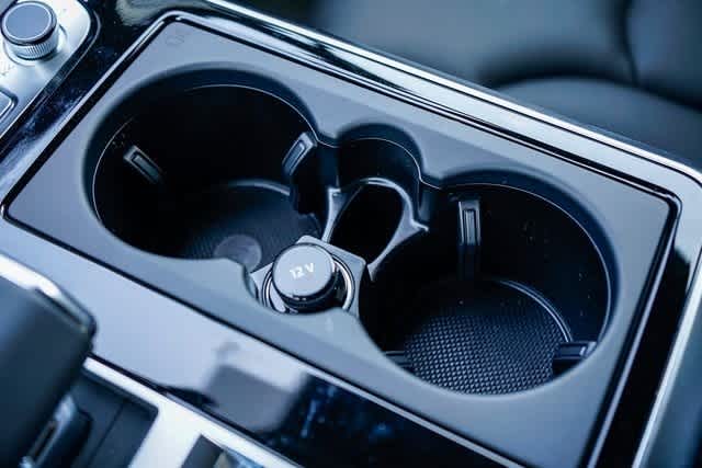 Thumbnail: 2025 Audi Q7 - 23