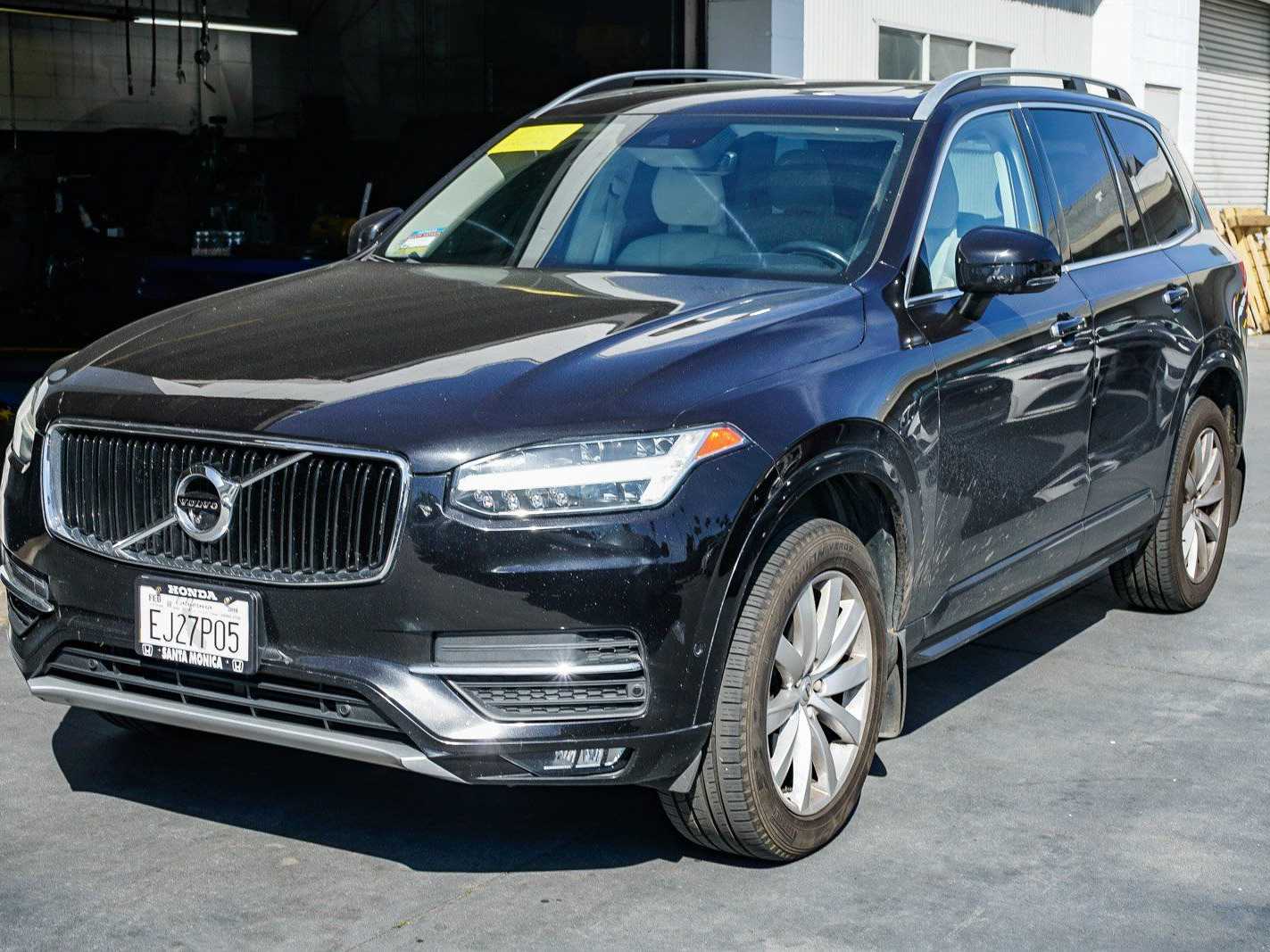 2018 Volvo XC90  -
                  Sherman Oaks, CA