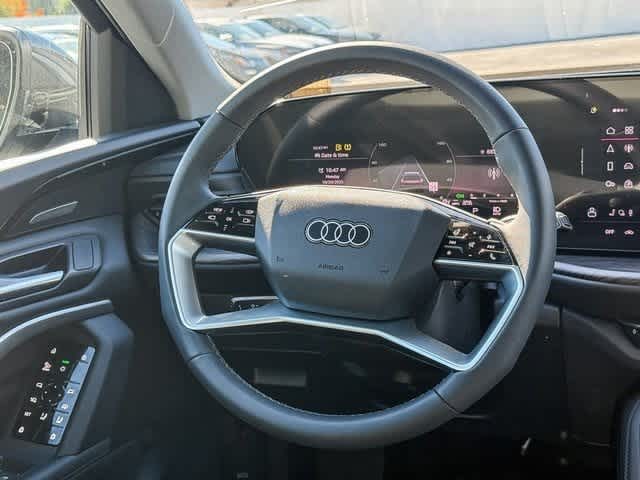 Thumbnail: 2025 Audi Q5 - 15