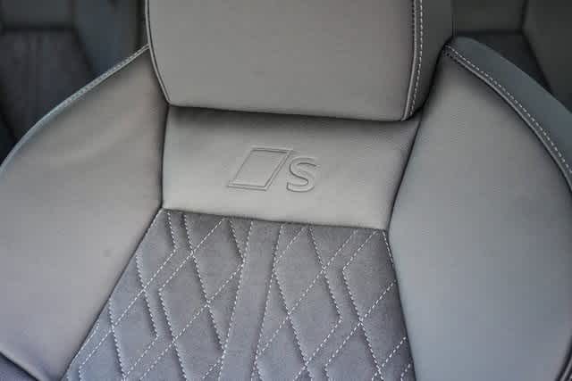 Thumbnail: 2025 Audi SQ5 - 37