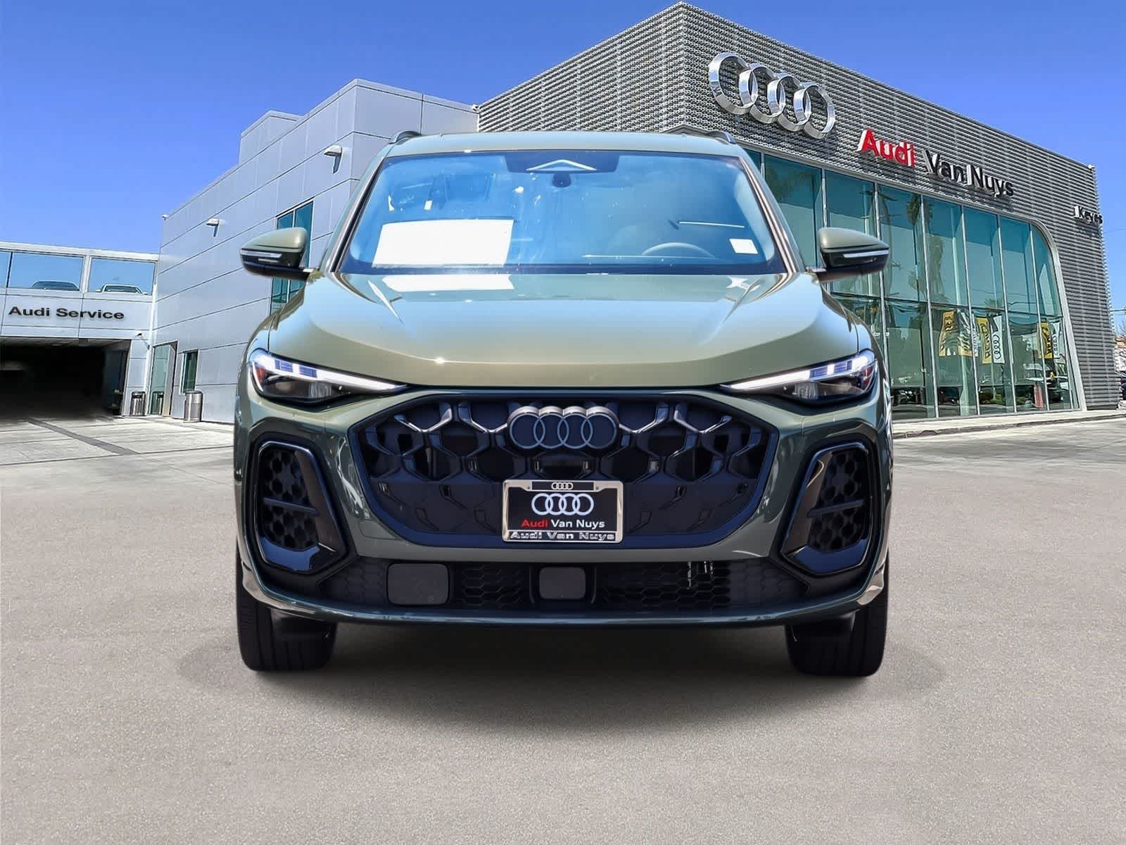 Thumbnail: 2026 Audi Q5 - 6