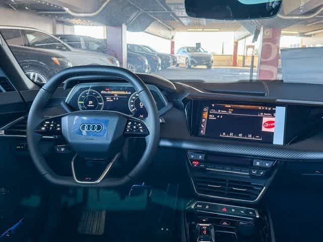 Thumbnail: 2026 Audi e-tron GT - 13