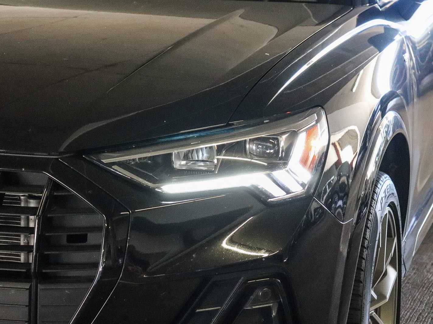 Thumbnail: 2025 Audi Q3 - 7