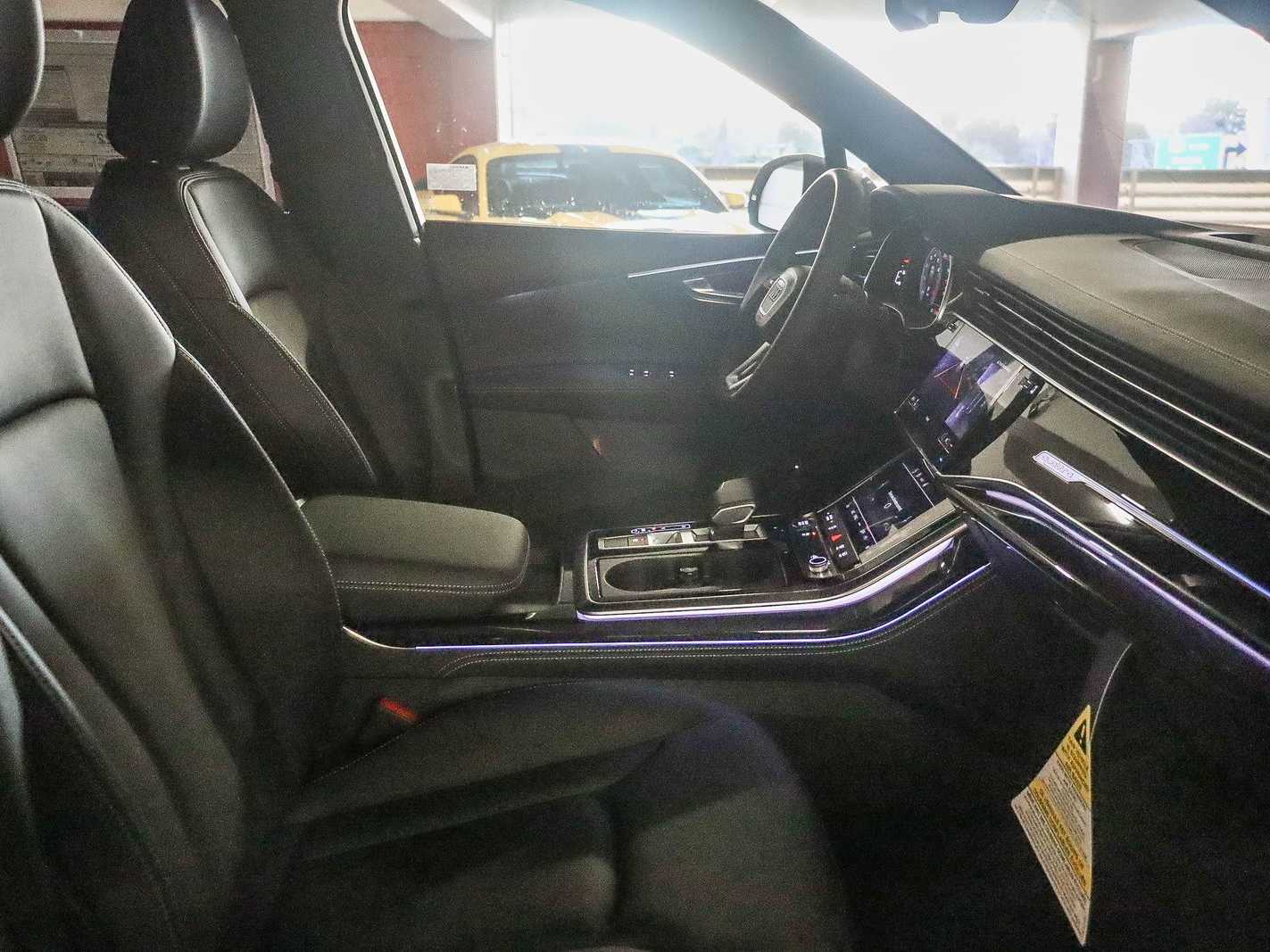 Thumbnail: 2026 Audi Q7 - 17