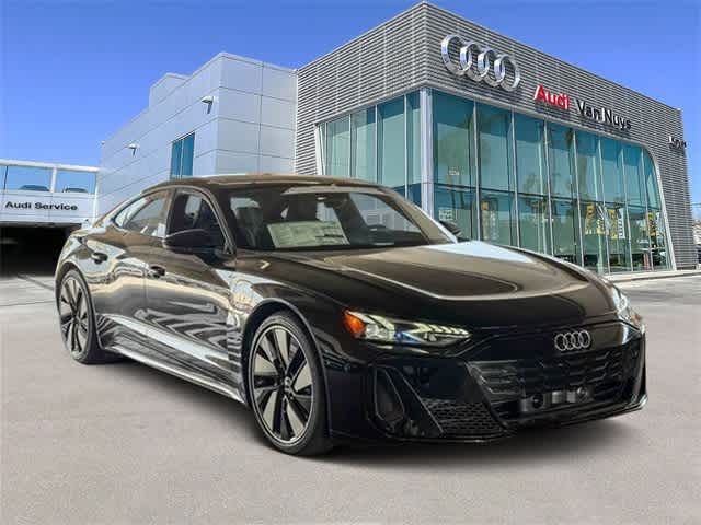 Thumbnail: 2025 Audi e-tron GT - 3