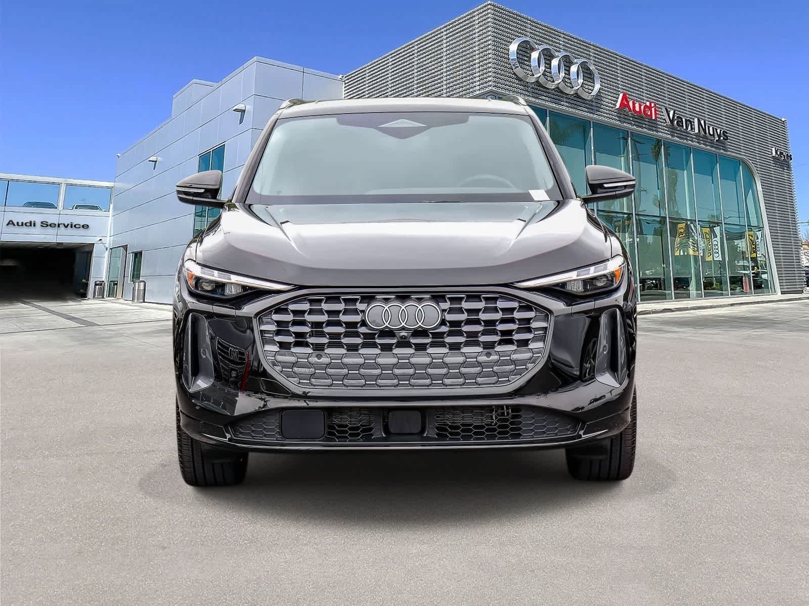 Thumbnail: 2025 Audi Q5 - 6