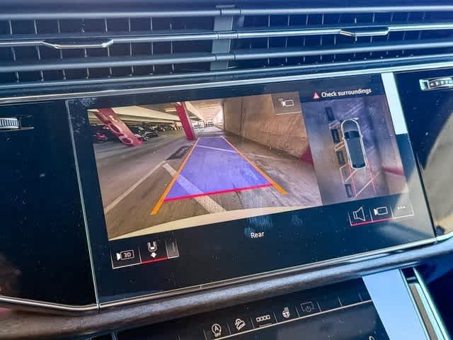 Thumbnail: 2026 Audi Q8 - 25