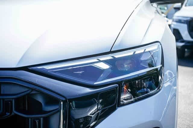 Thumbnail: 2025 Audi Q8 - 7