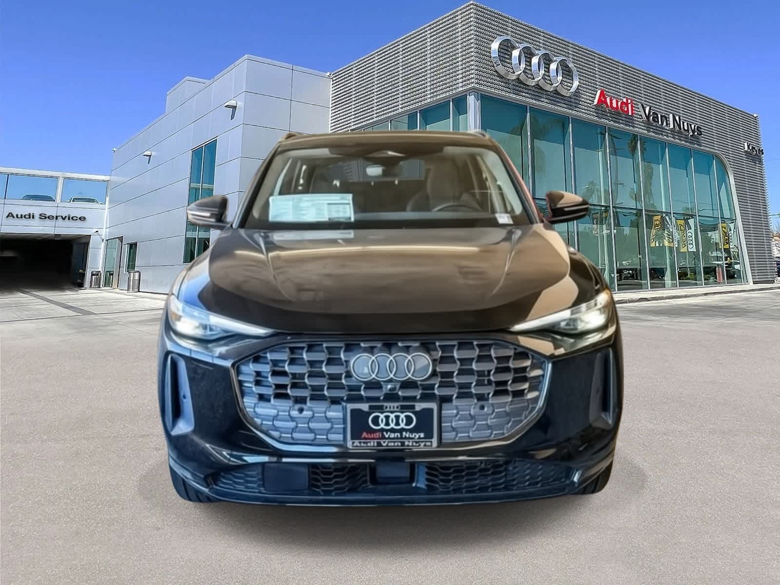 Thumbnail: 2025 Audi Q5 - 2