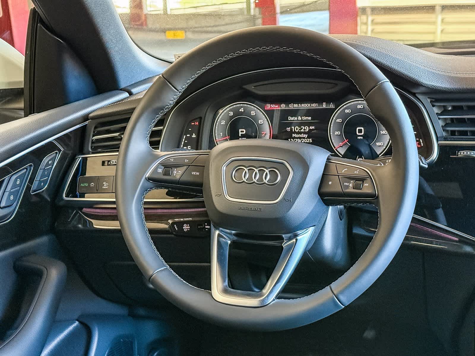 Thumbnail: 2026 Audi Q8 - 15