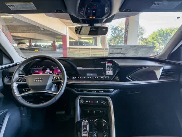 Thumbnail: 2025 Audi Q5 - 12