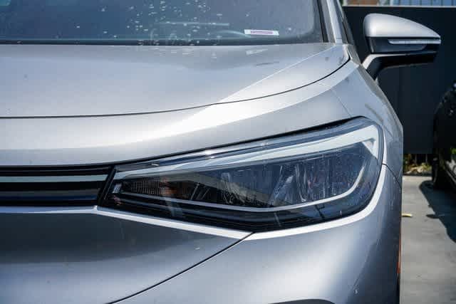 2023 Volkswagen ID.4 Pro 7