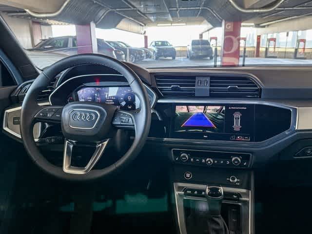 Thumbnail: 2025 Audi Q3 - 13