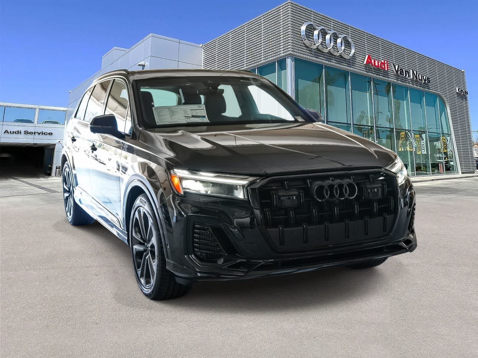 Thumbnail: 2026 Audi Q7 - 3
