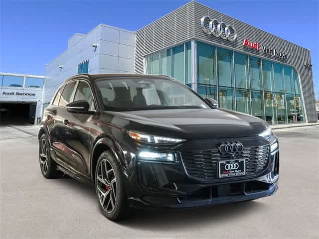 Thumbnail: 2025 Audi SQ6 e-tron - 5