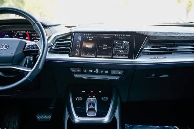 Thumbnail: 2023 Audi Q4 e-tron - 13