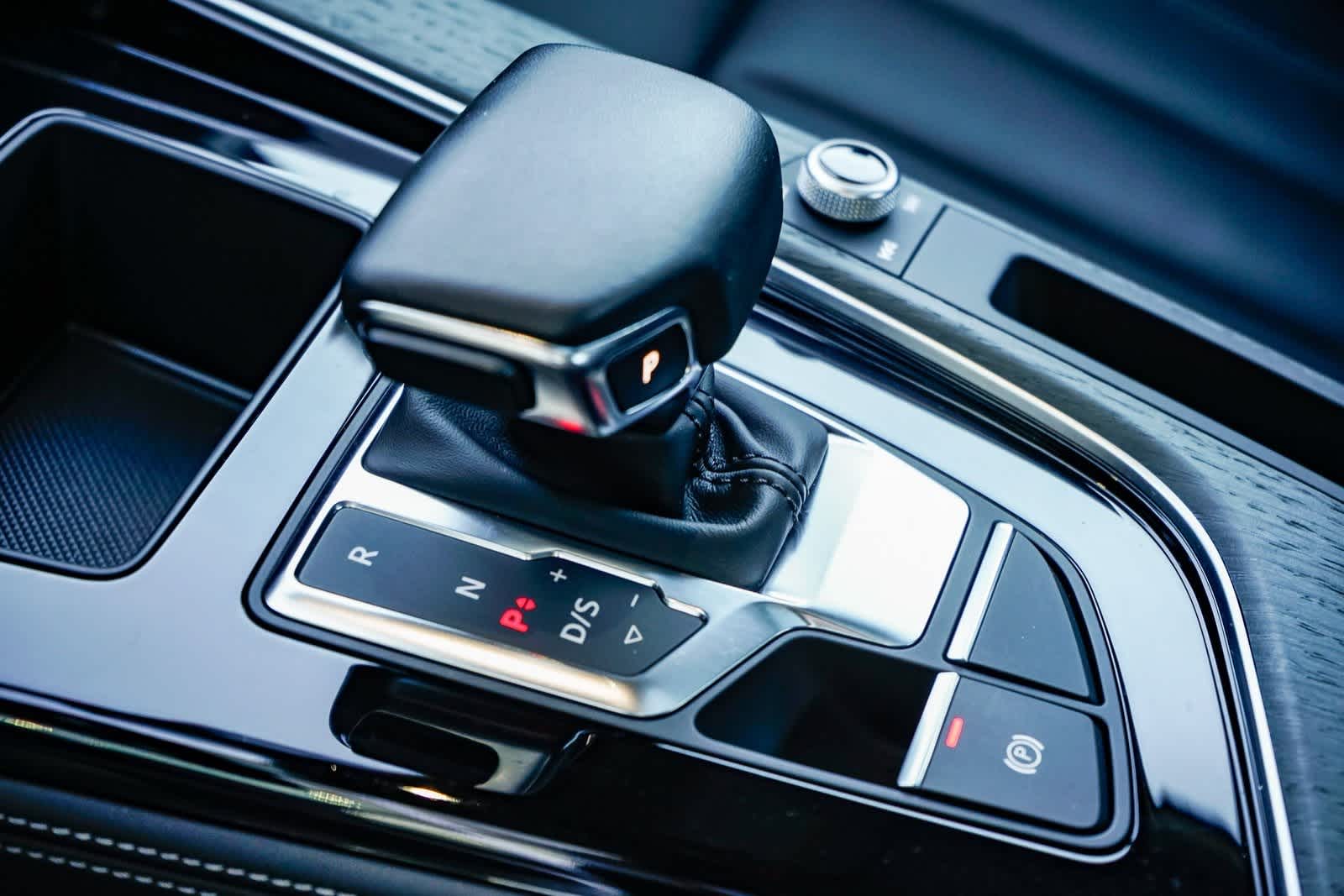 Thumbnail: 2023 Audi A4 - 21