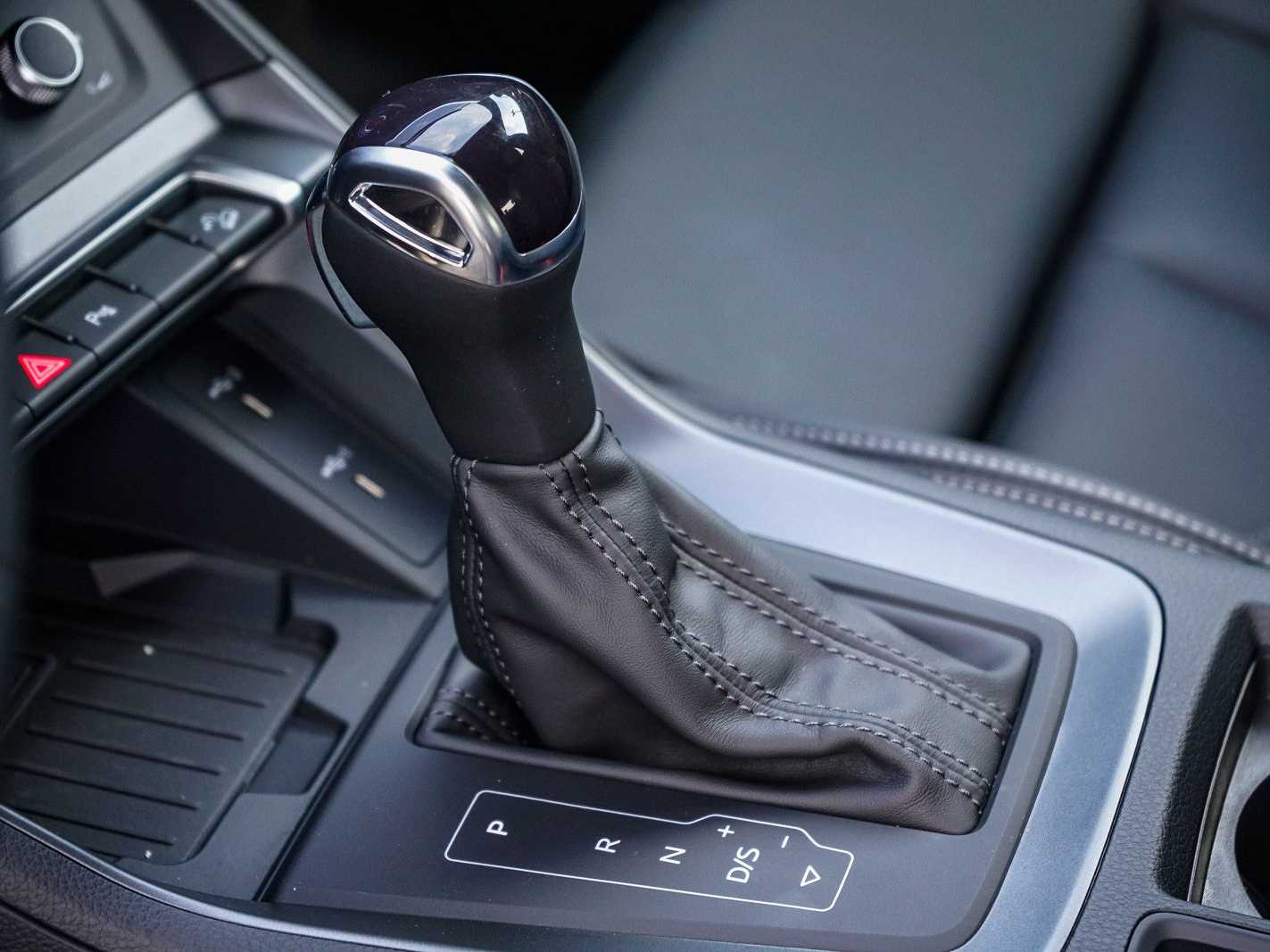 Thumbnail: 2025 Audi Q3 - 21