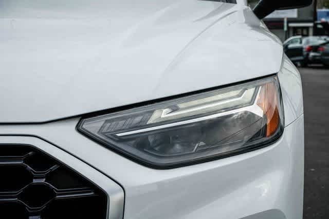 Thumbnail: 2022 Audi Q5 - 7