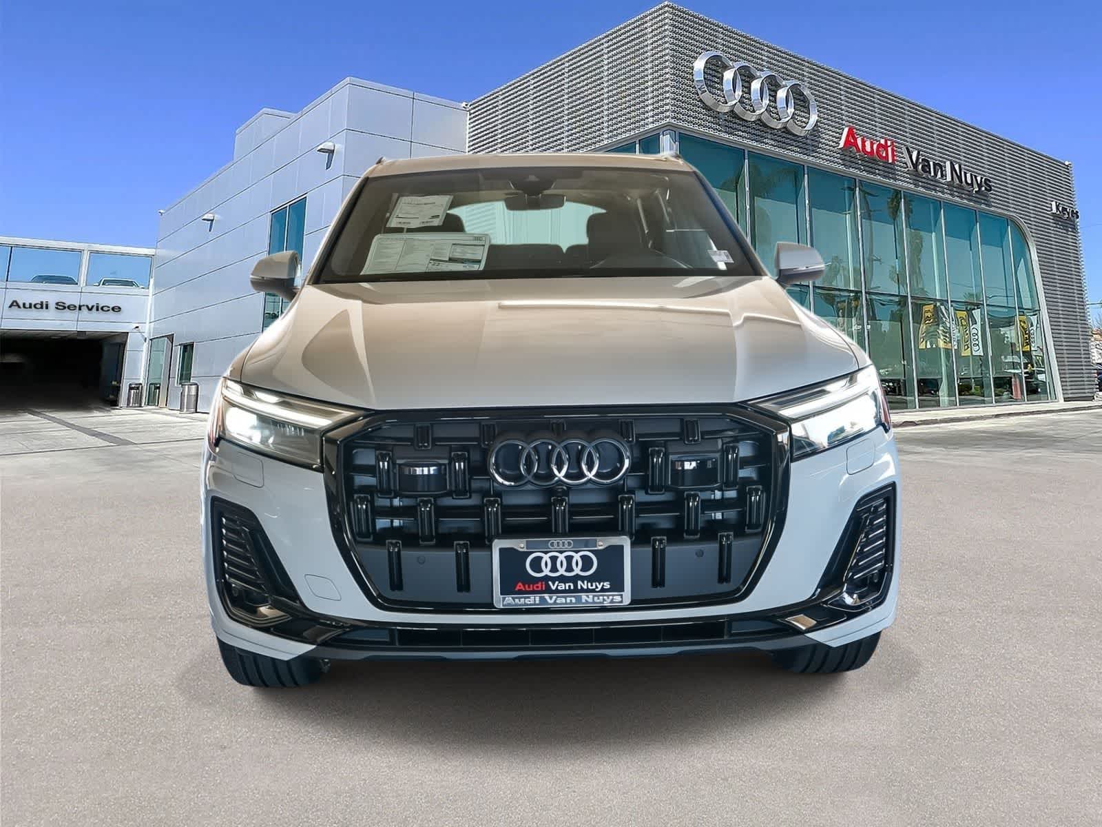 Thumbnail: 2026 Audi Q7 - 2