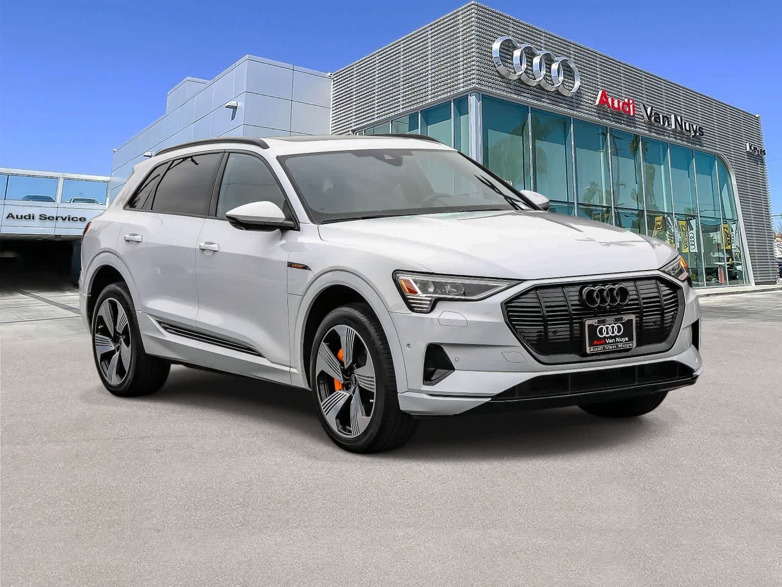 Thumbnail: 2023 Audi e-tron - 5