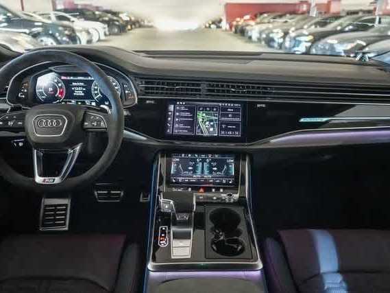 Thumbnail: 2025 Audi RS Q8 - 16