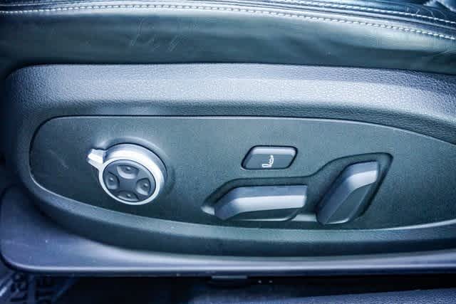 Thumbnail: 2023 Audi S4 - 18