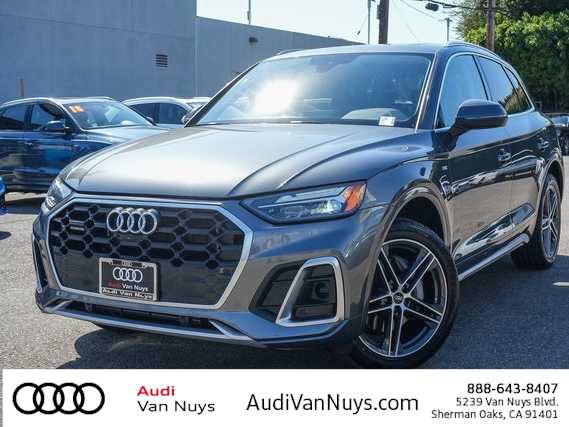 2021 Audi Q5 Premium Plus -
                Sherman Oaks, CA