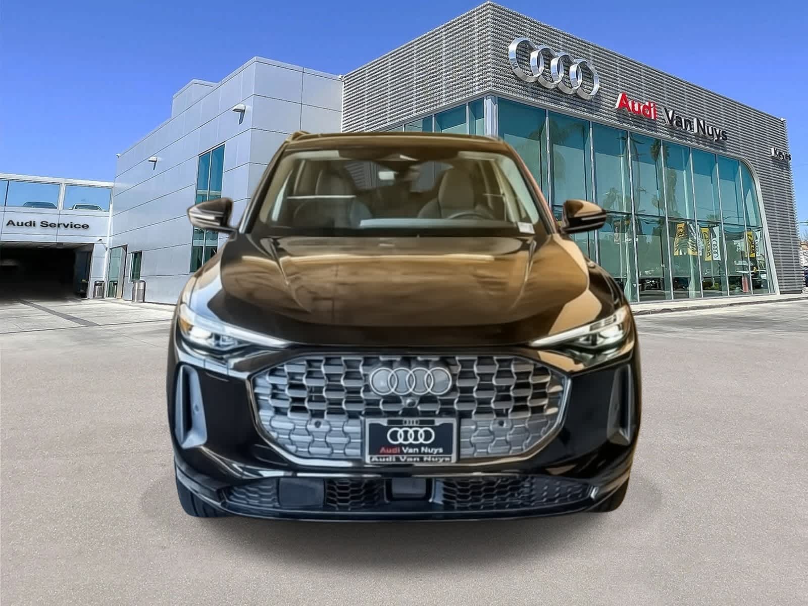 Thumbnail: 2025 Audi Q5 - 2