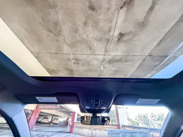 Thumbnail: 2026 Audi RS 3 - 16