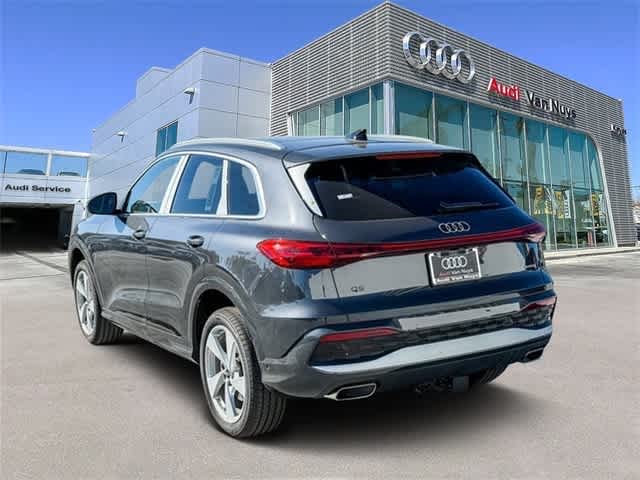 Thumbnail: 2025 Audi Q5 - 6