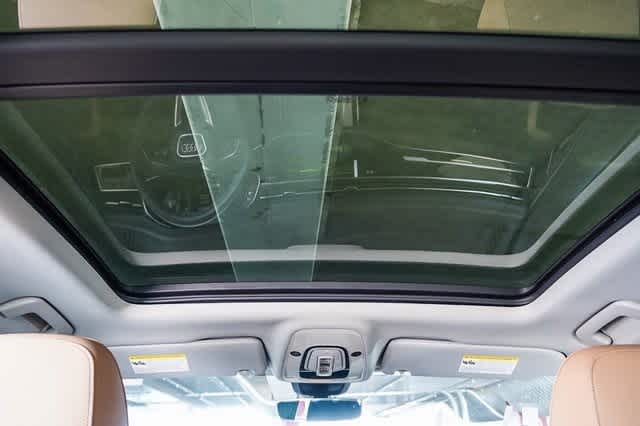 2025 Audi Q7 Premium Plus 18