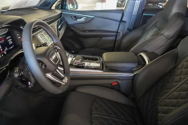 Thumbnail: 2025 Audi SQ7 - 27