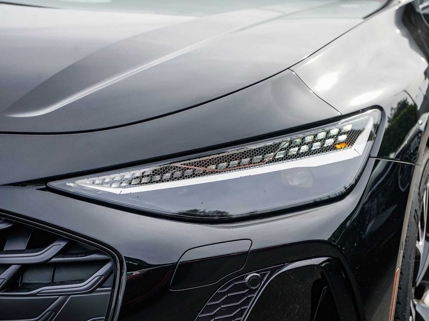 Thumbnail: 2026 Audi A6 - 7