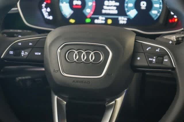 Thumbnail: 2025 Audi Q3 - 22