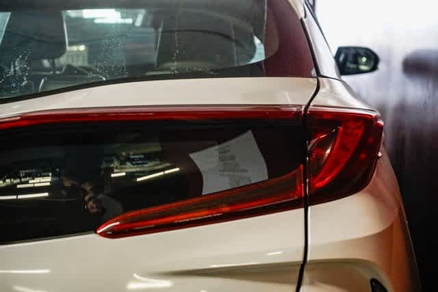 2022 Toyota Prius Prime XLE 10