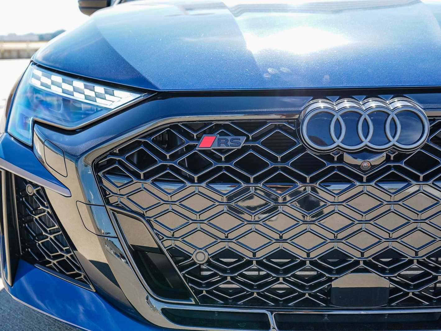 Thumbnail: 2026 Audi RS 3 - 11