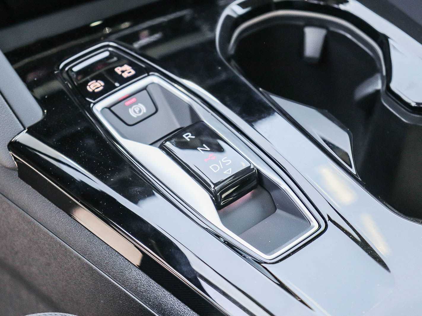 Thumbnail: 2026 Audi Q5 - 20