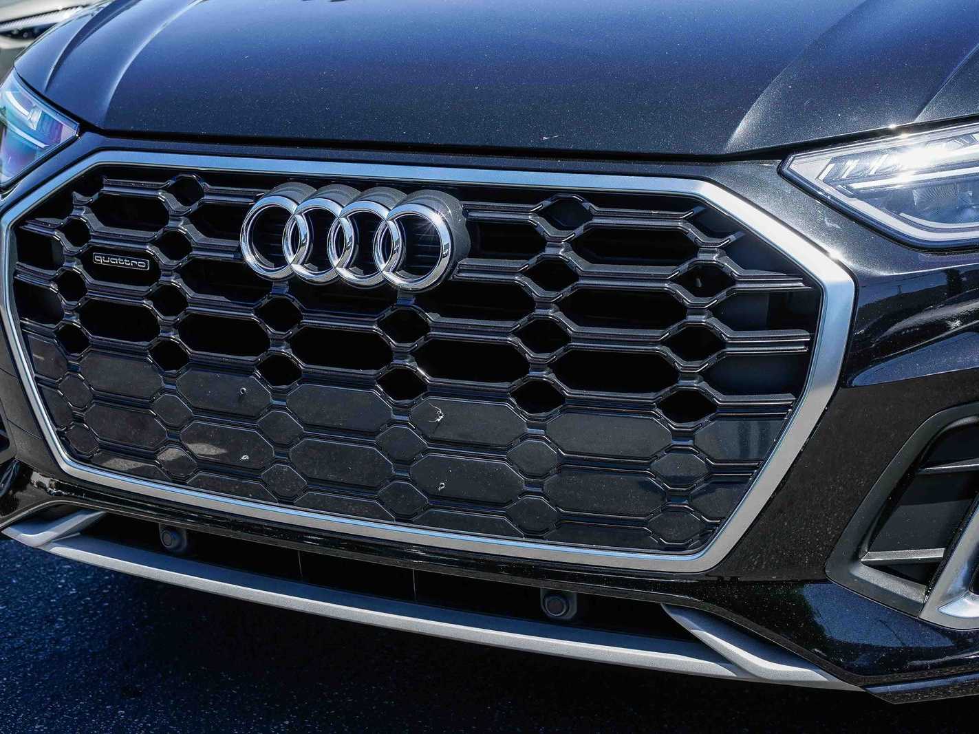 Thumbnail: 2023 Audi Q5 - 8