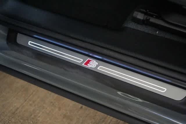 Thumbnail: 2025 Audi Q3 - 31