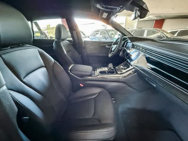 Thumbnail: 2026 Audi Q8 - 17