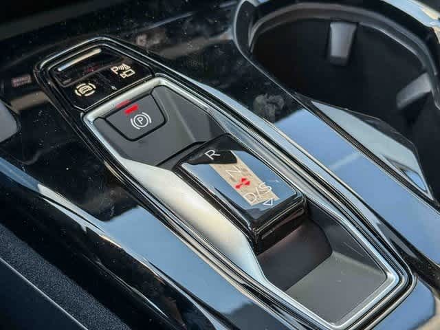 Thumbnail: 2025 Audi Q5 - 24