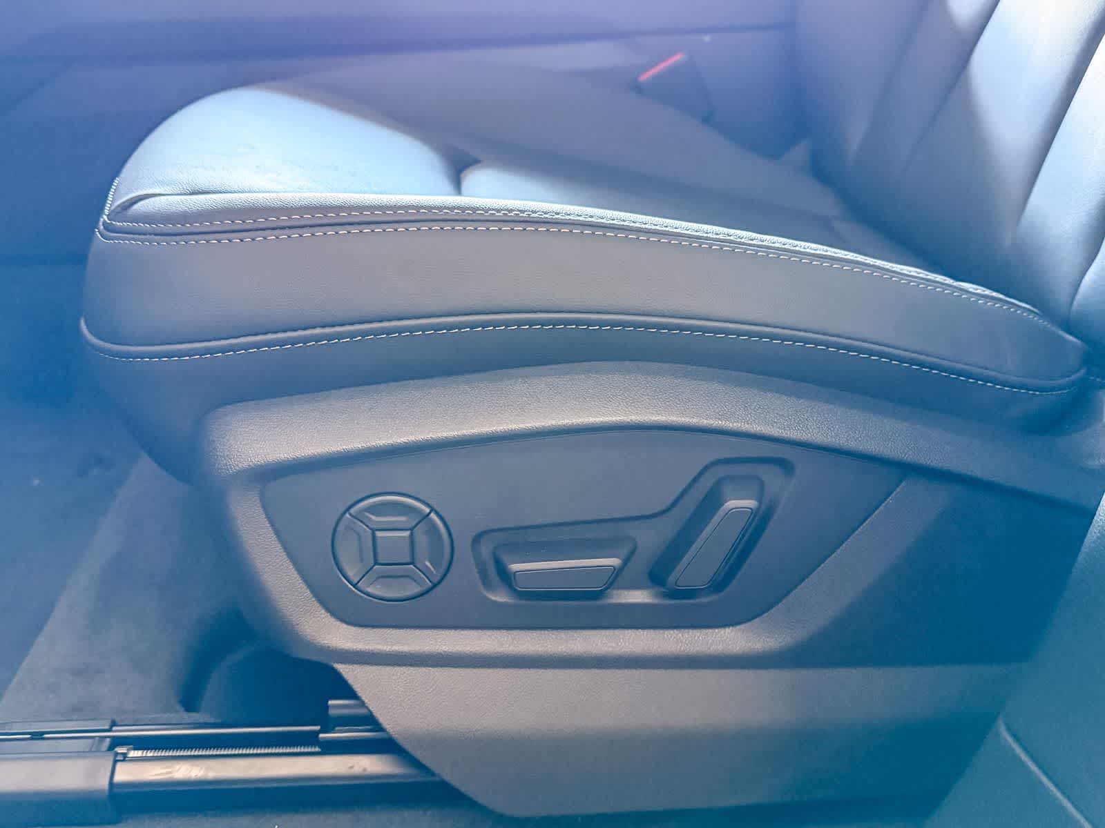 Thumbnail: 2026 Audi Q7 - 21