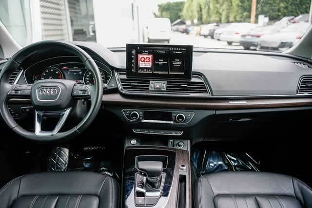 Thumbnail: 2022 Audi Q5 - 12