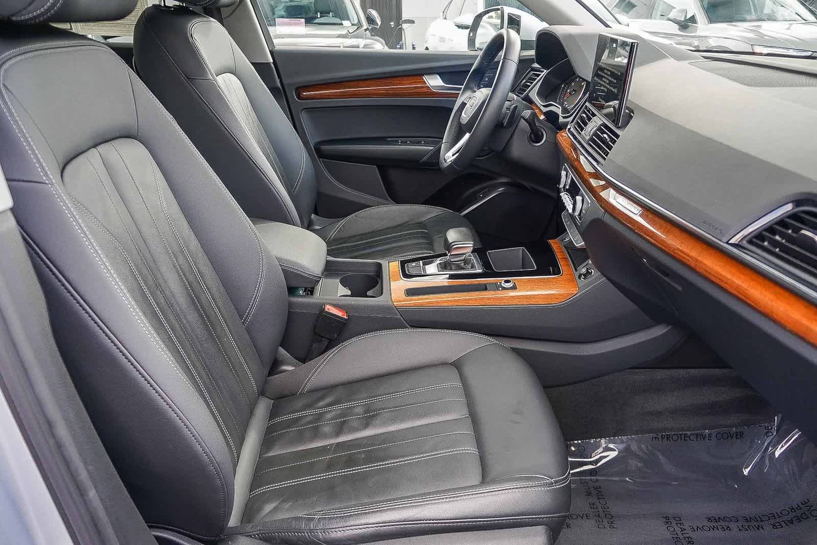 Thumbnail: 2023 Audi Q5 - 19