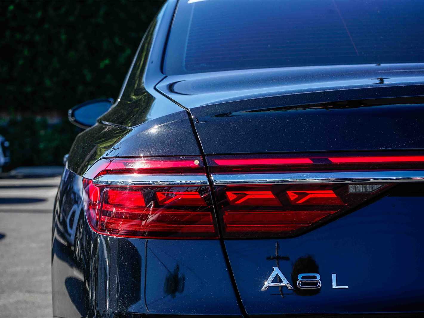 Thumbnail: 2022 Audi A8 - 9